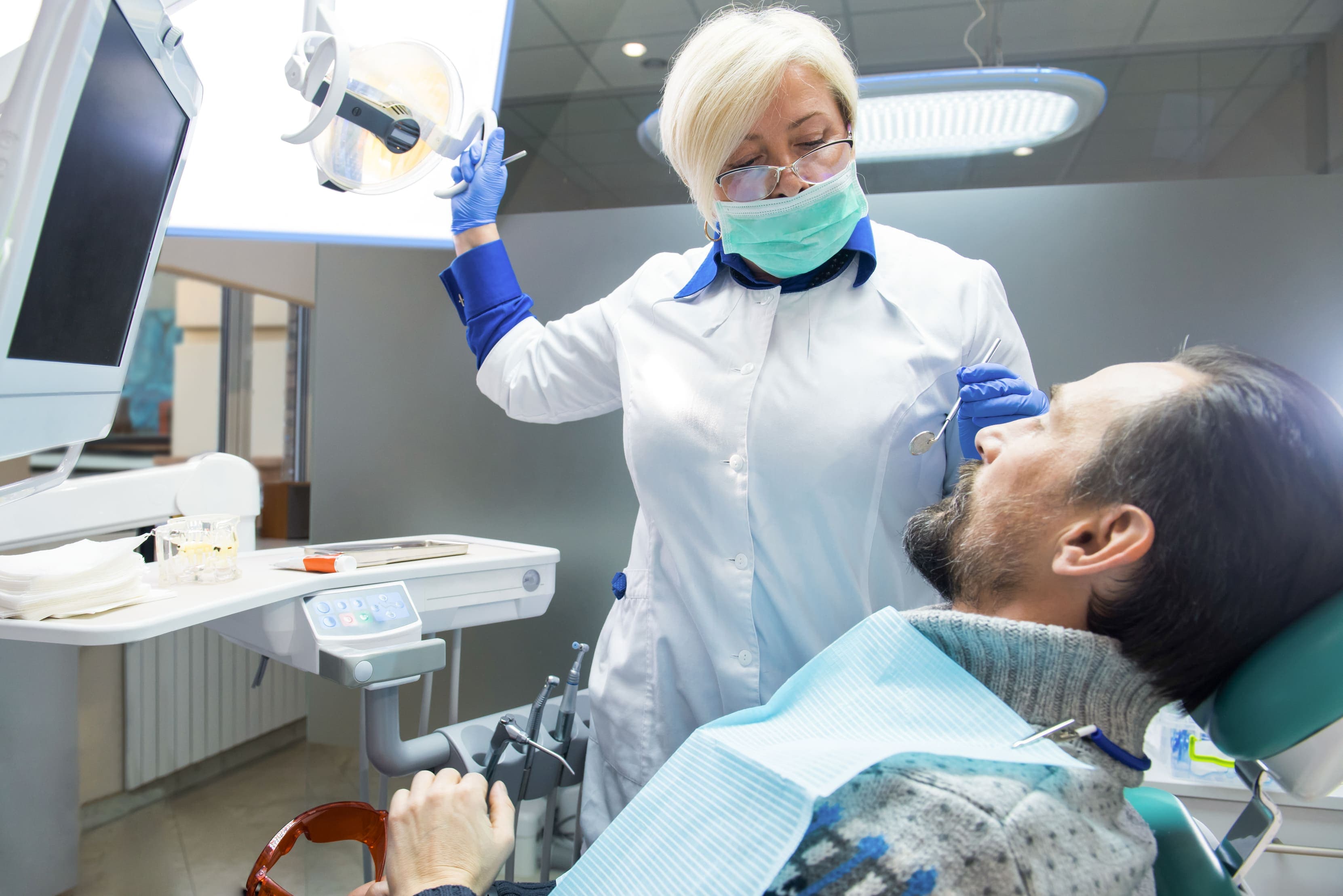 Università E Campus Master Di Primo Livello in Chirurgia Orale E Implantologia (aims)